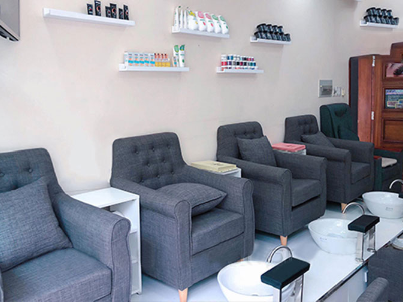 Stół do pedicure: idealny wybór do salonu paznokci 3 Renomowane marki stół do pedicure